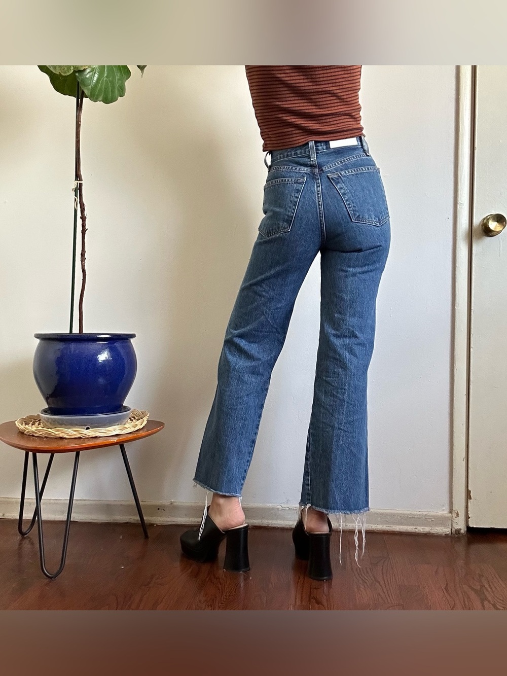 Re/Done High Rise Flared Jeans - Picture 2 of 10